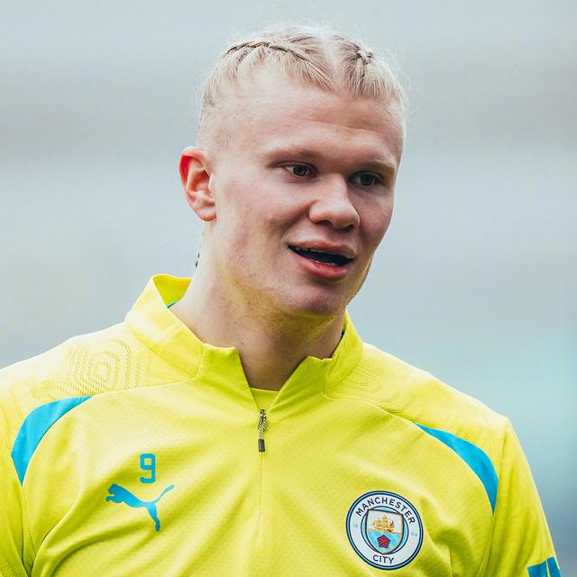 天空体育：曼联预计他们今夏会收到对加纳乔的正式报价（天空体育：曼联预期今夏将获针对加纳乔的正式报价）