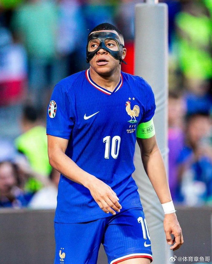 米兰预备队4胜6平4负积18分暂列意甲第13位（米兰预备队积18分暂居意甲第13位，战绩4胜6平4负）