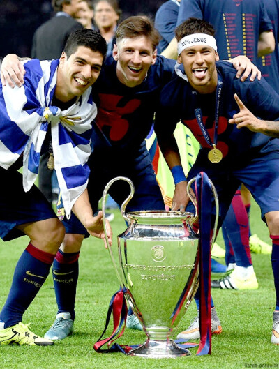 中超球队阵容分析：武汉三镇近期变化,（中超观察：武汉三镇阵容近况解析）