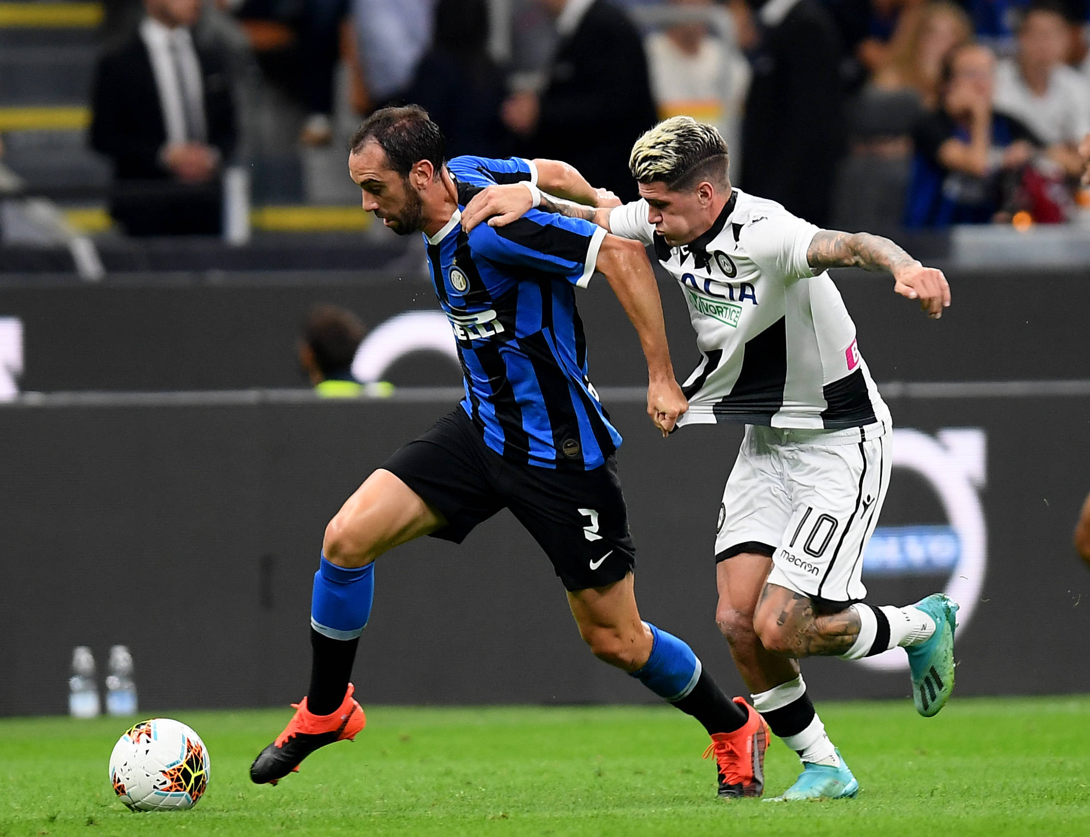 传奇归来！孙兴慜重回热刺！（王者归位！孙兴慜重返热刺）