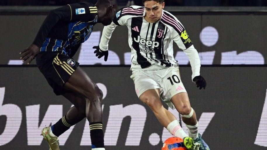 齐沃：感谢大家的称赞，但上场的是球员，功劳属于他们（齐沃：感谢肯定，胜利归功于球员）