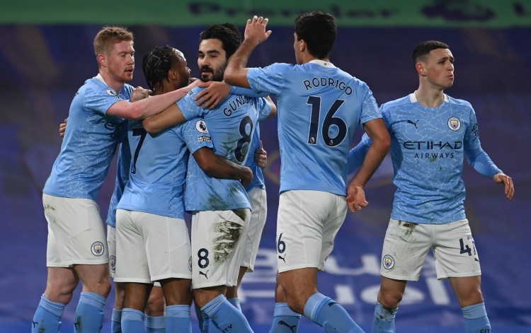 记者：当初是佩普要国足跟越南打对攻，还开小会不让陈洋参加（记者爆料：佩普曾主导国足与越南对攻，并召开小范围会议排除陈洋）