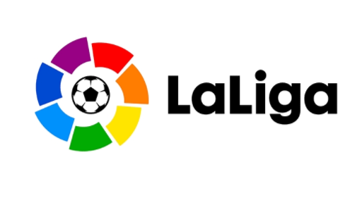 重创！阿诺德伤停两月 皇马右路告急 欧冠生死战遭遇防线危机（重击！阿诺德将缺阵两月 皇马右路人手见底 欧冠生死战防线告急）