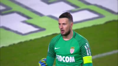 6枚金牌告急！王励勤走险棋，48岁新帅真能顶住吗？（六金岌岌可危！王励勤出险招，48岁新帅能扛住吗？）