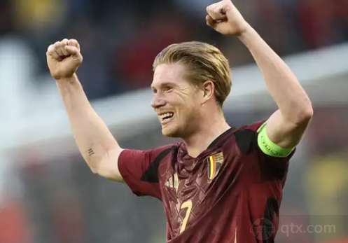 斯帕莱蒂：弗拉霍维奇会缺阵两三个月；我们要赢而且踢得漂亮（斯帕莱蒂：弗拉霍维奇将伤缺2-3个月，我们要赢也要踢得好看）