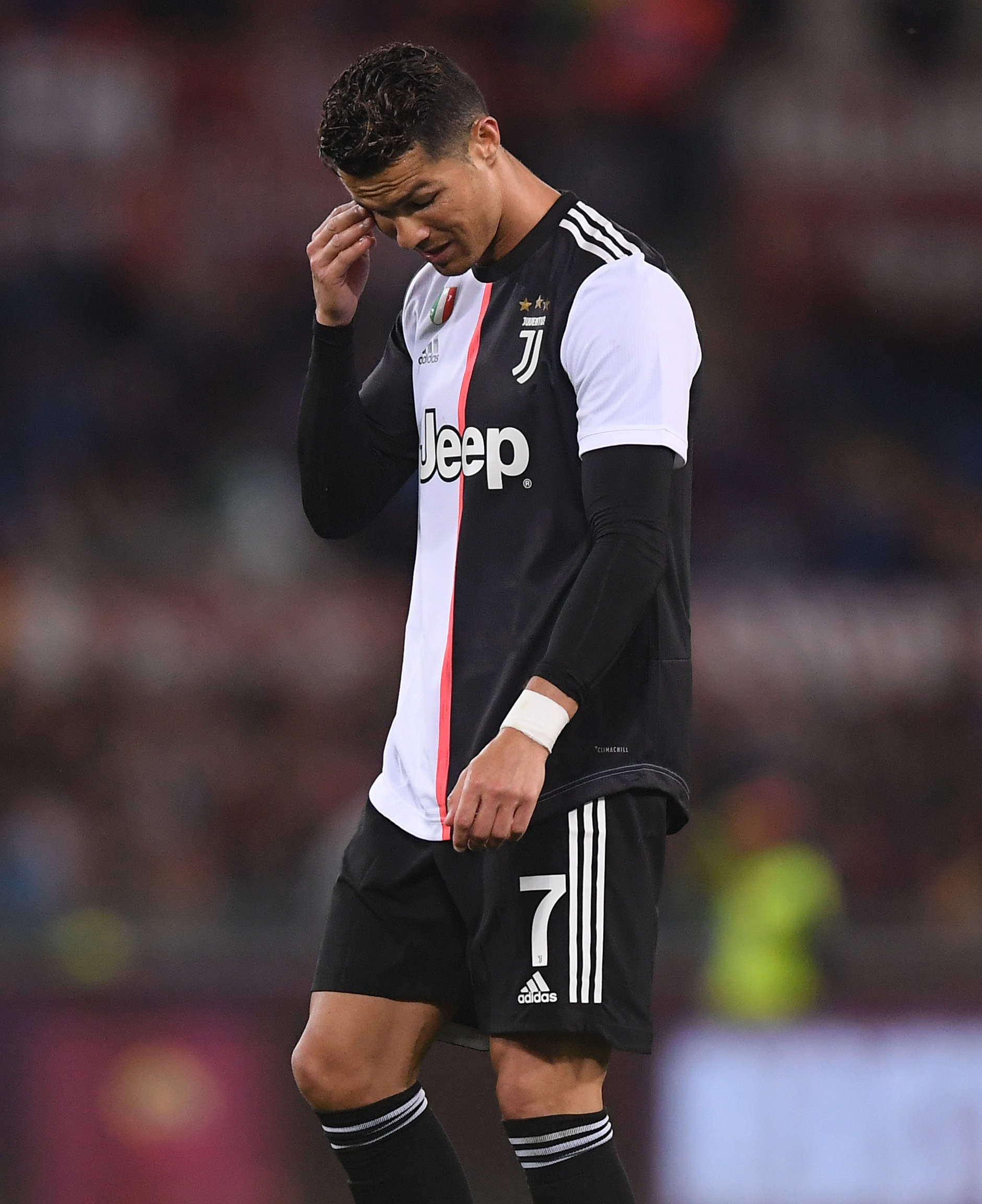 马塞洛儿子恩佐代表皇马在青年欧冠首秀，马塞洛在场边见证（马塞洛之子恩佐完成皇马青年欧冠首秀，父亲场边见证）