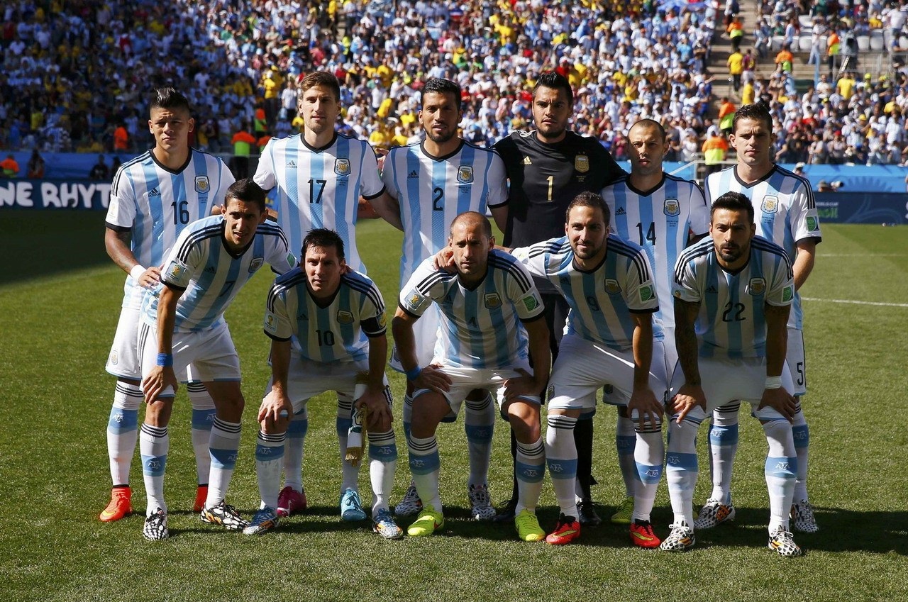 西甲：巴萨主场4-1大胜瓦伦西亚（西甲战报：巴萨主场4-1力克瓦伦西亚）