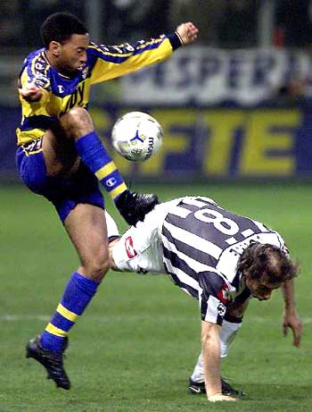 曼城打利物浦 就像 利物浦打皇马，不敢想象这...（曼城碰利物浦，宛如利物浦碰皇马，后果不敢设想）