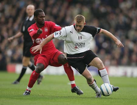 连输埃因霍温、本菲卡，那不勒斯队史首次遭遇欧冠客场连败（客场先后不敌埃因霍温与本菲卡，那不勒斯队史首度在欧冠遭遇连败）