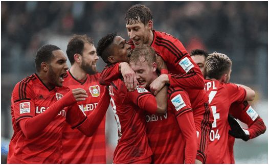 记者：恰尔汗奥卢右腿内收肌拉伤，阿切尔比右腿屈肌拉伤（队内伤情更新：恰尔汗奥卢右腿内收肌、阿切尔比右腿屈肌拉伤）