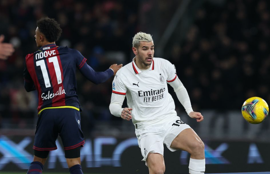 意甲官方：阿莱格里当选上月最佳主帅，率队3胜1平保持不败（意甲官方评选：阿莱格里获上月最佳教练，带队3胜1平延续不败）